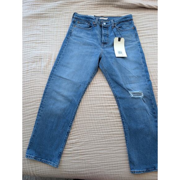 Levi's Denim - Levi's Premium Women's Wedgie Straight High Rise Blue Jeans NWT Distressed Sz 29